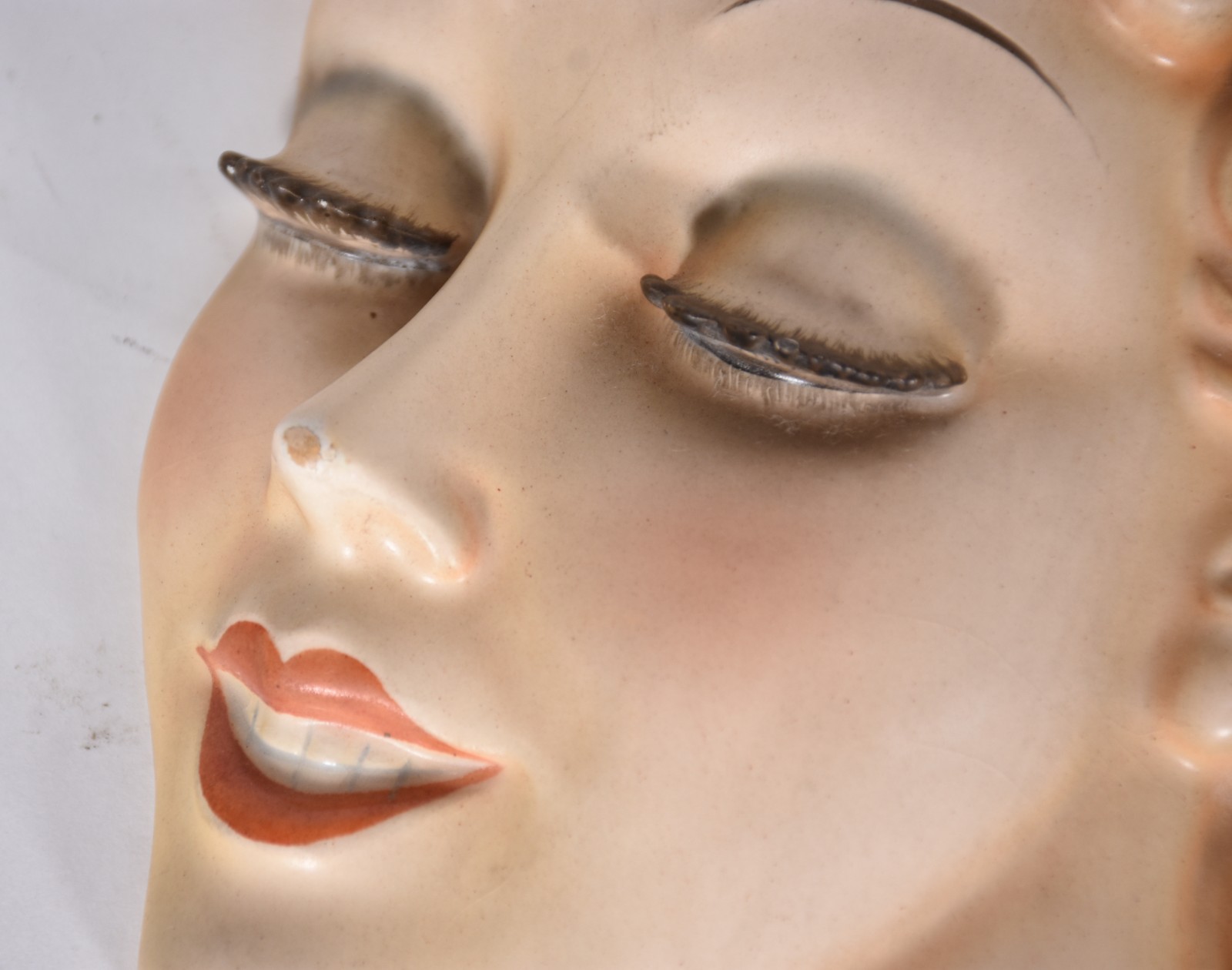 Cabeça de porcelana representando figura feminina "Ri.32" , pequeno... - foto 2 de 3