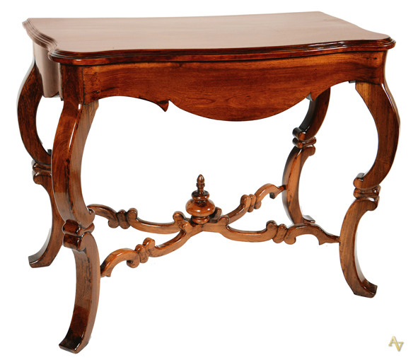 Console de madeira nobre estilo Luis Felipe. Med. 94 x 48 cm - alt...