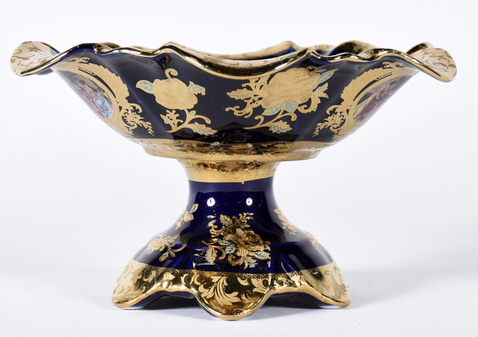 Fruteira de porcelana na cor azul cobalto com detalhes em dourado e... - foto 1 de 4