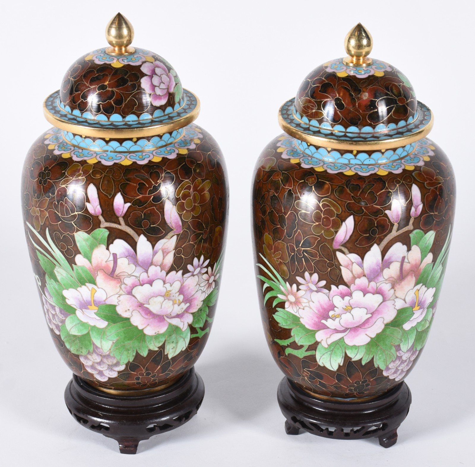 Par de potiches de cloisonné com flores em policromia sobre fundo... - foto 2 de 5