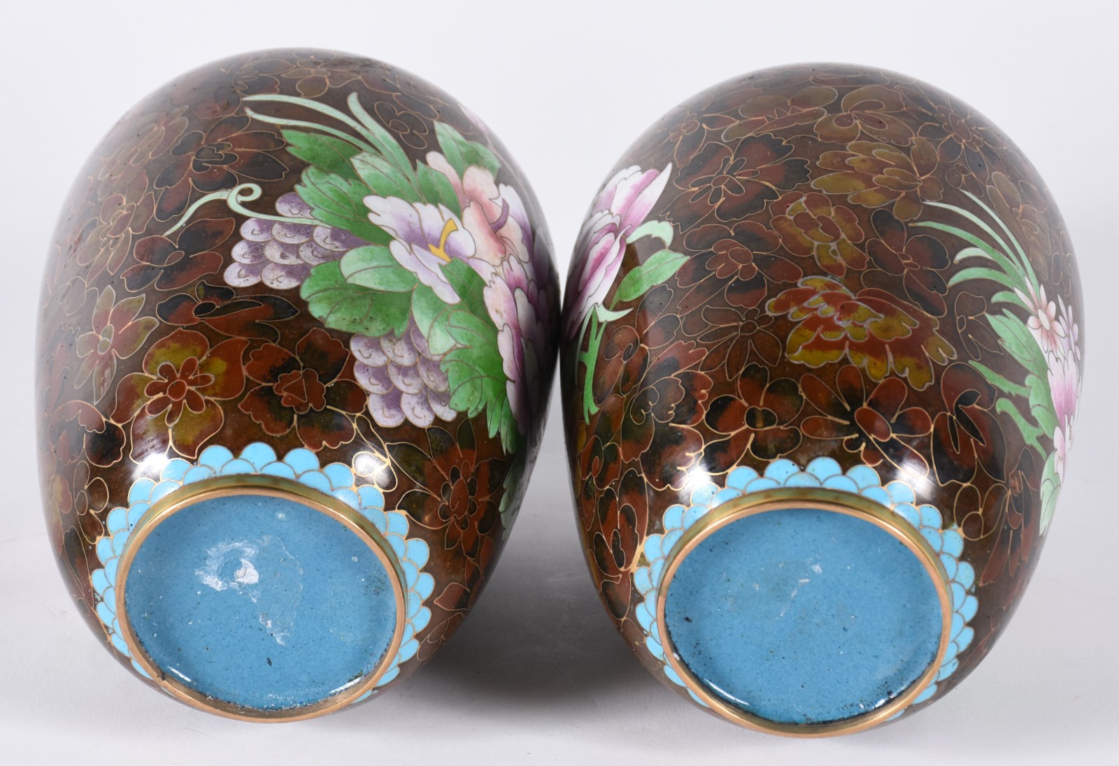 Par de potiches de cloisonné com flores em policromia sobre fundo... - foto 5 de 5