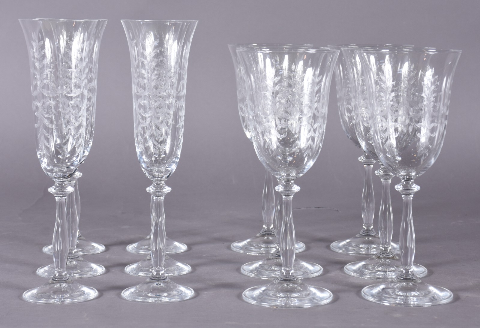 Conjunto de cristal da Bohemia composto de 6 taças para vinho tinto e... - foto 3 de 4