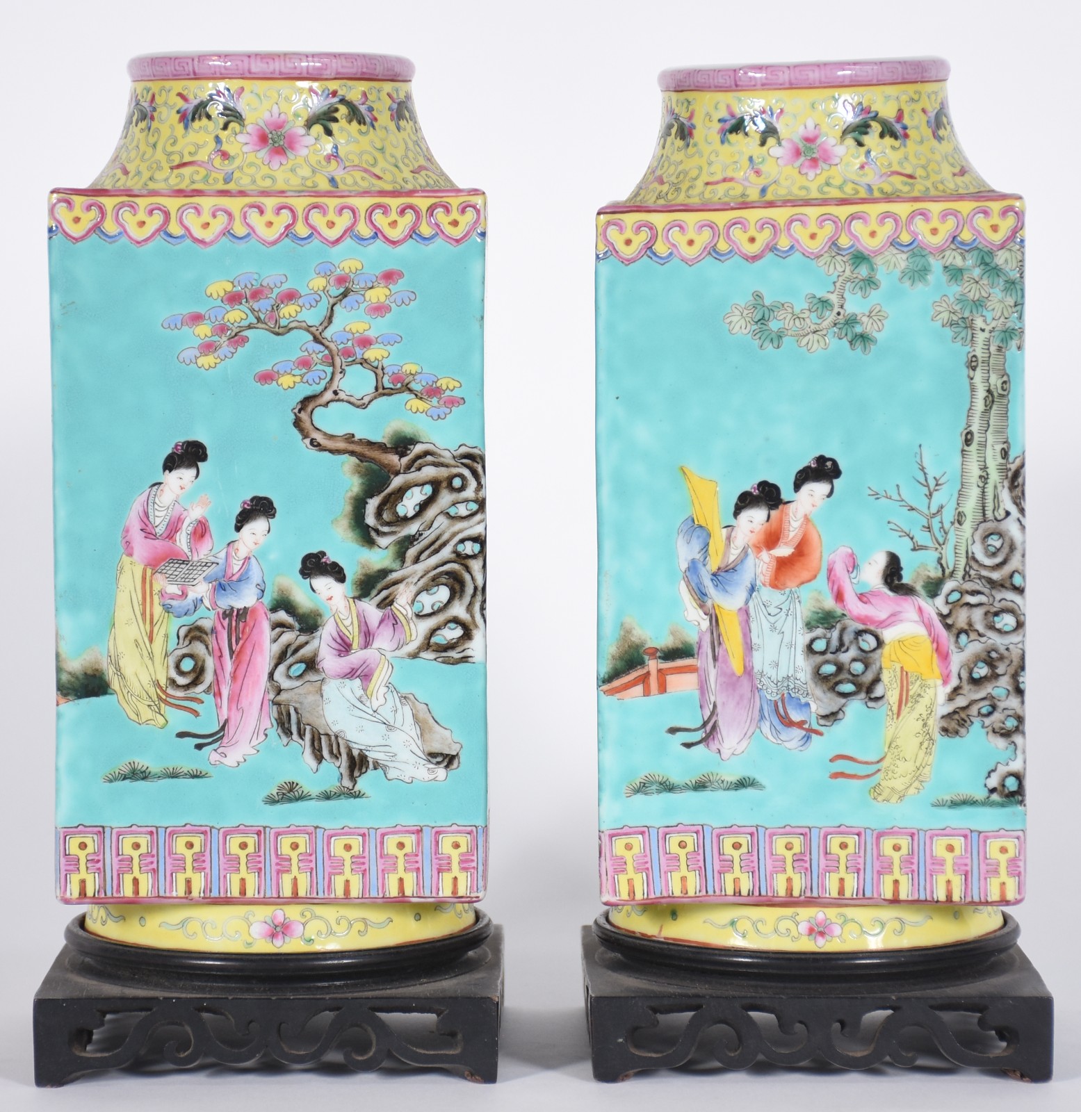 Par de vasos de porcelana oriental, feitio quadrangulares decorados... - foto 3 de 8