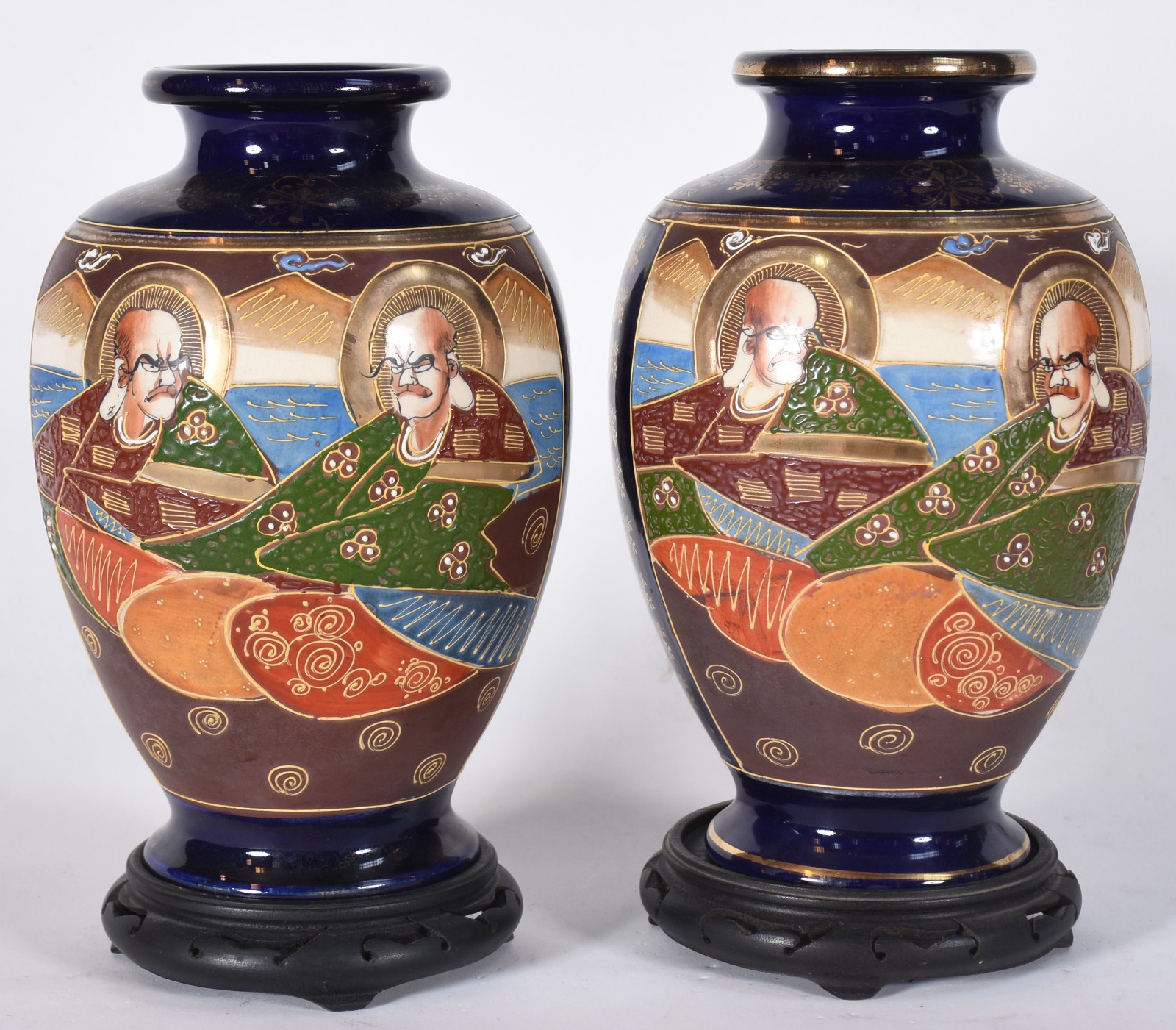 Par de vasos de porcelana oriental Satzuma, fundo azul cobalto com... - foto 3 de 5