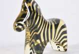 Abraham Palatnik (1928-2020), Zebra - Estatueta em resina de poliéster. Marca na base Silon Rio Brasil.