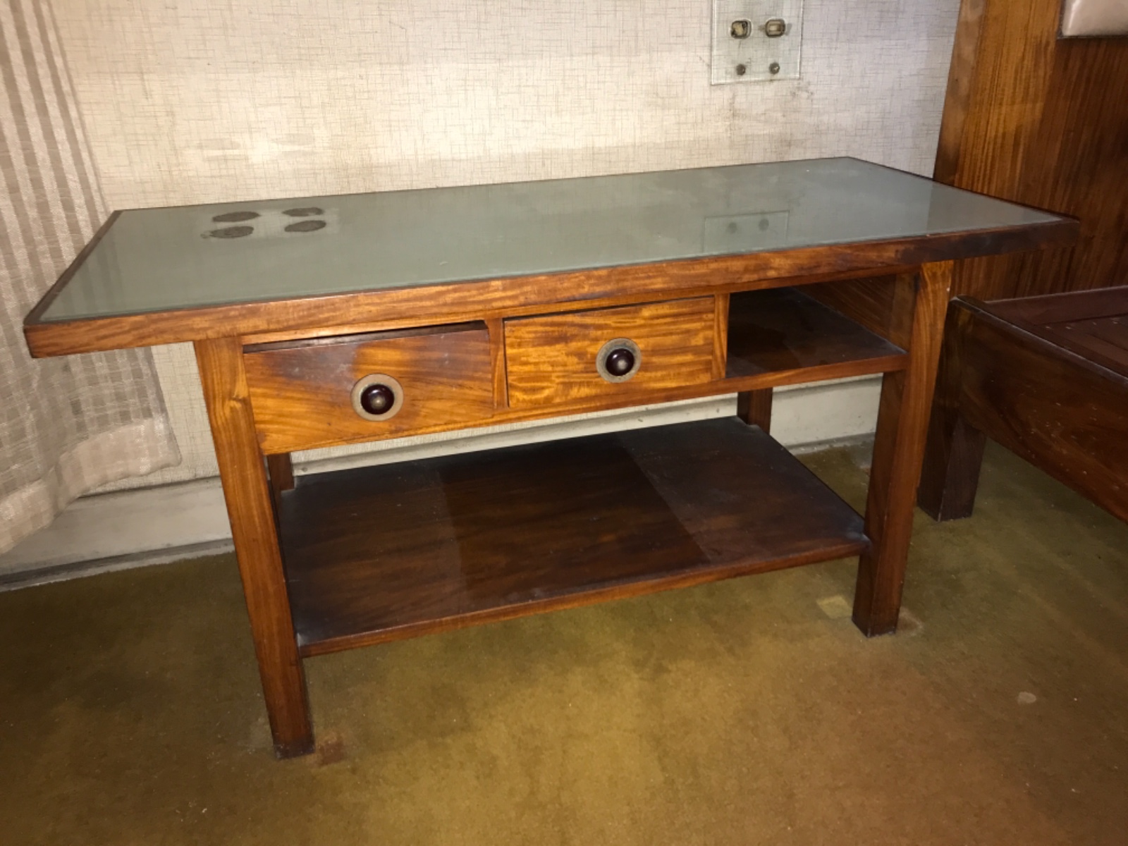 Conjunto para quarto de casal composto de cama (dois estrados... - foto 4 de 6