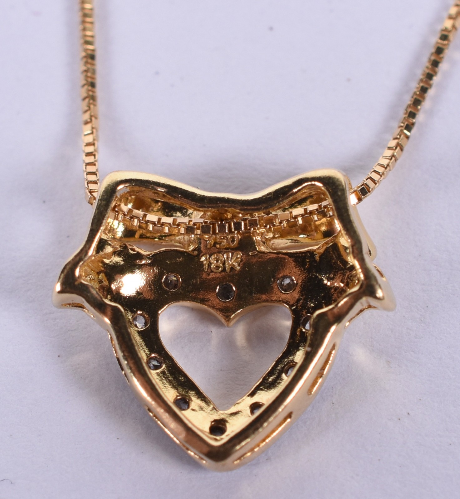 Colar de ouro 18k contraste 750, pingente em forma de coração com... - foto 5 de 5