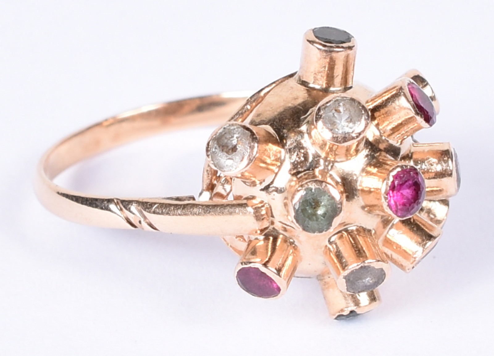 Anel de ouro 18k cravejado com pedras coloridas, aro 20 (Por motivos... - foto 1 de 3