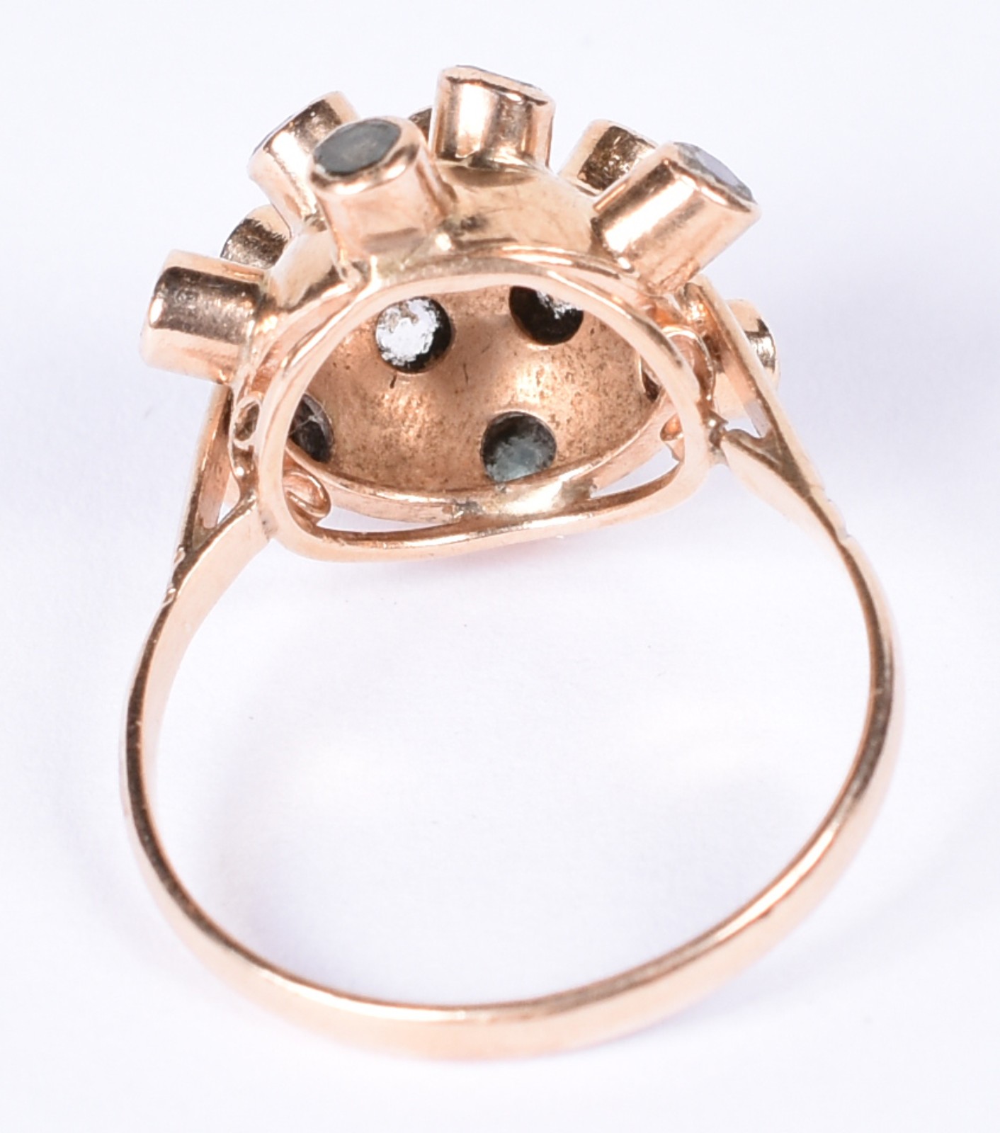 Anel de ouro 18k cravejado com pedras coloridas, aro 20 (Por motivos... - foto 3 de 3