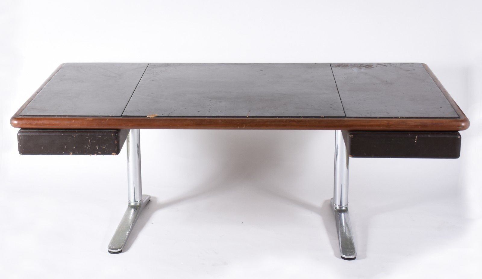 Mesa de escritório de madeira nobre, tampo retangular com duas... - foto 4 de 10