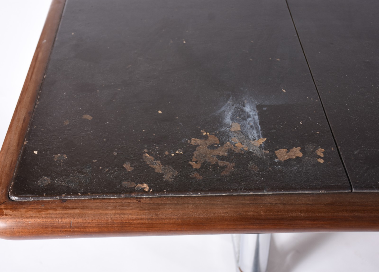 Mesa de escritório de madeira nobre, tampo retangular com duas... - foto 9 de 10