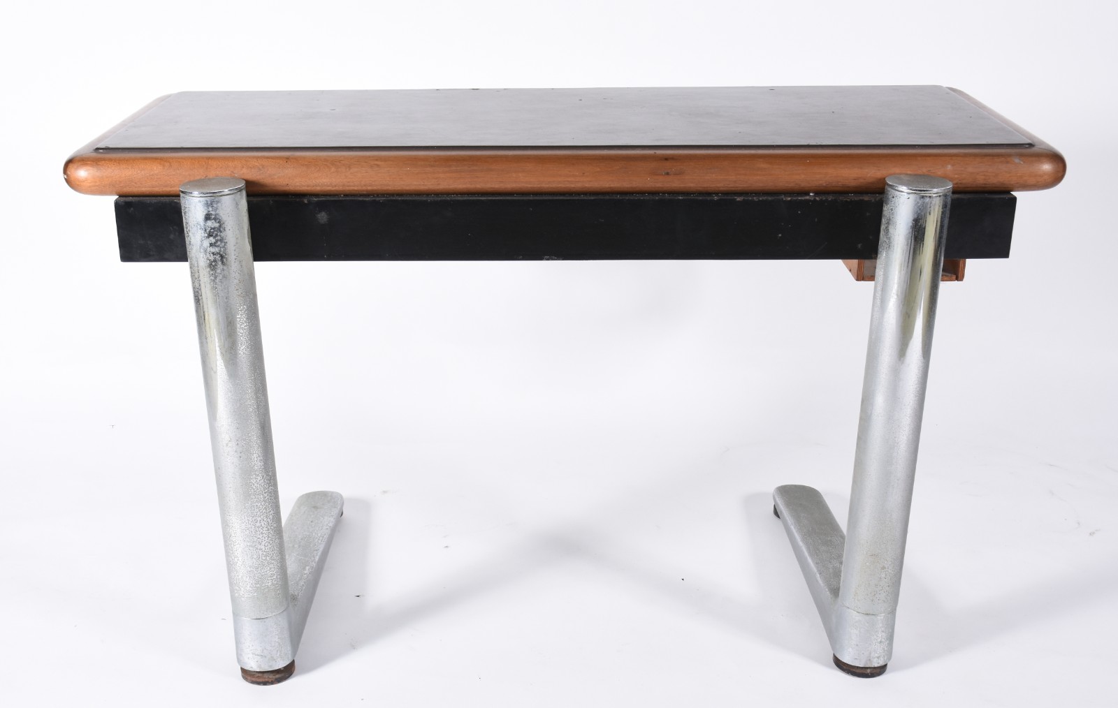 Mesa de escritório com tampo de madeira e pés de metal. Comprado na... - foto 5 de 5