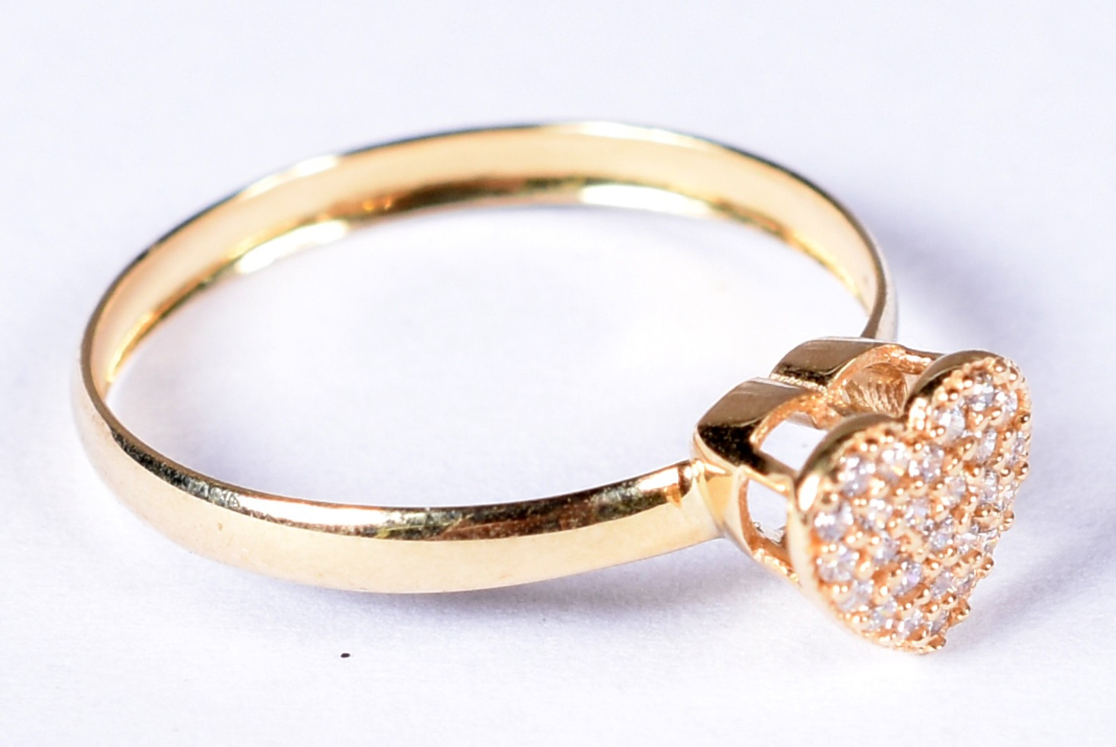 Anel de ouro 18k contraste 750 feitio coração cravejado com safiras... - foto 1 de 5