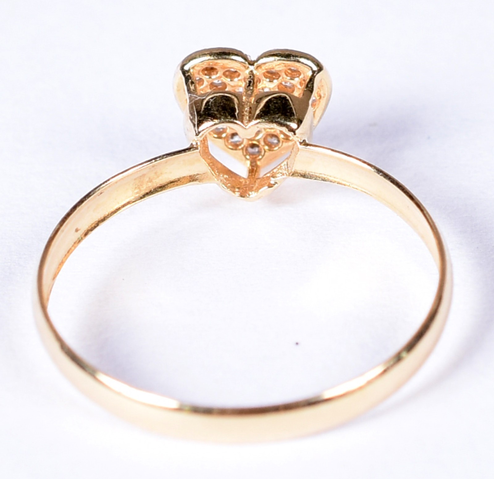Anel de ouro 18k contraste 750 feitio coração cravejado com safiras... - foto 5 de 5