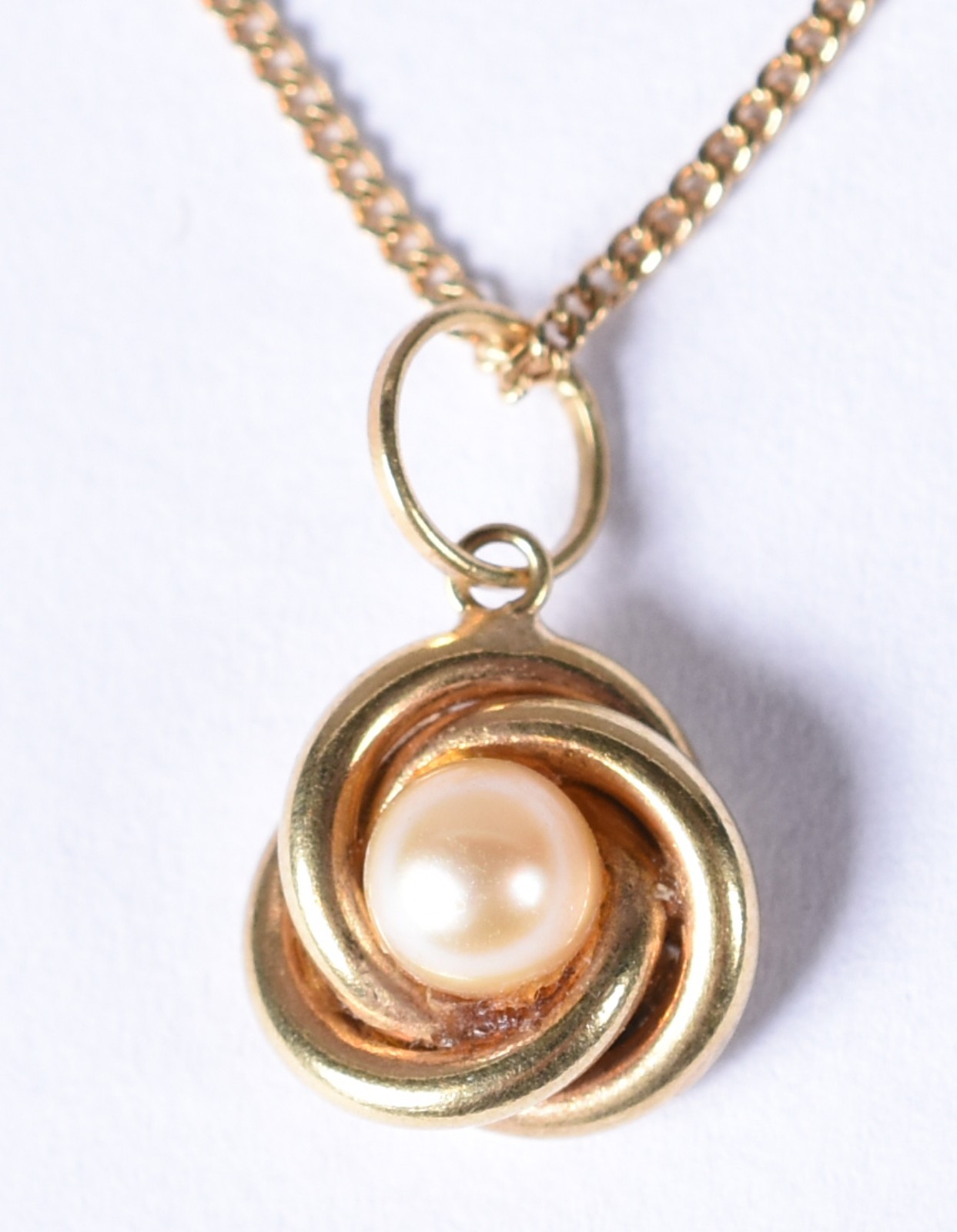 Colar de ouro 18k contraste 750, pingente com perola (Por motivos de... - foto 3 de 4