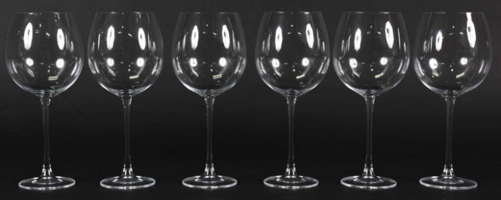 Seis taças de cristal para vinho, 850 ml. - foto 1 de 2