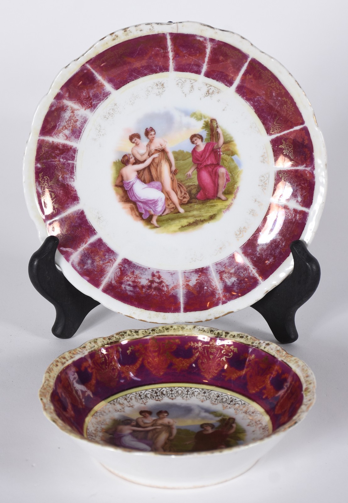 Oito bowls com cinco pratinhos de porcelana decorada com cenas... - foto 3 de 10