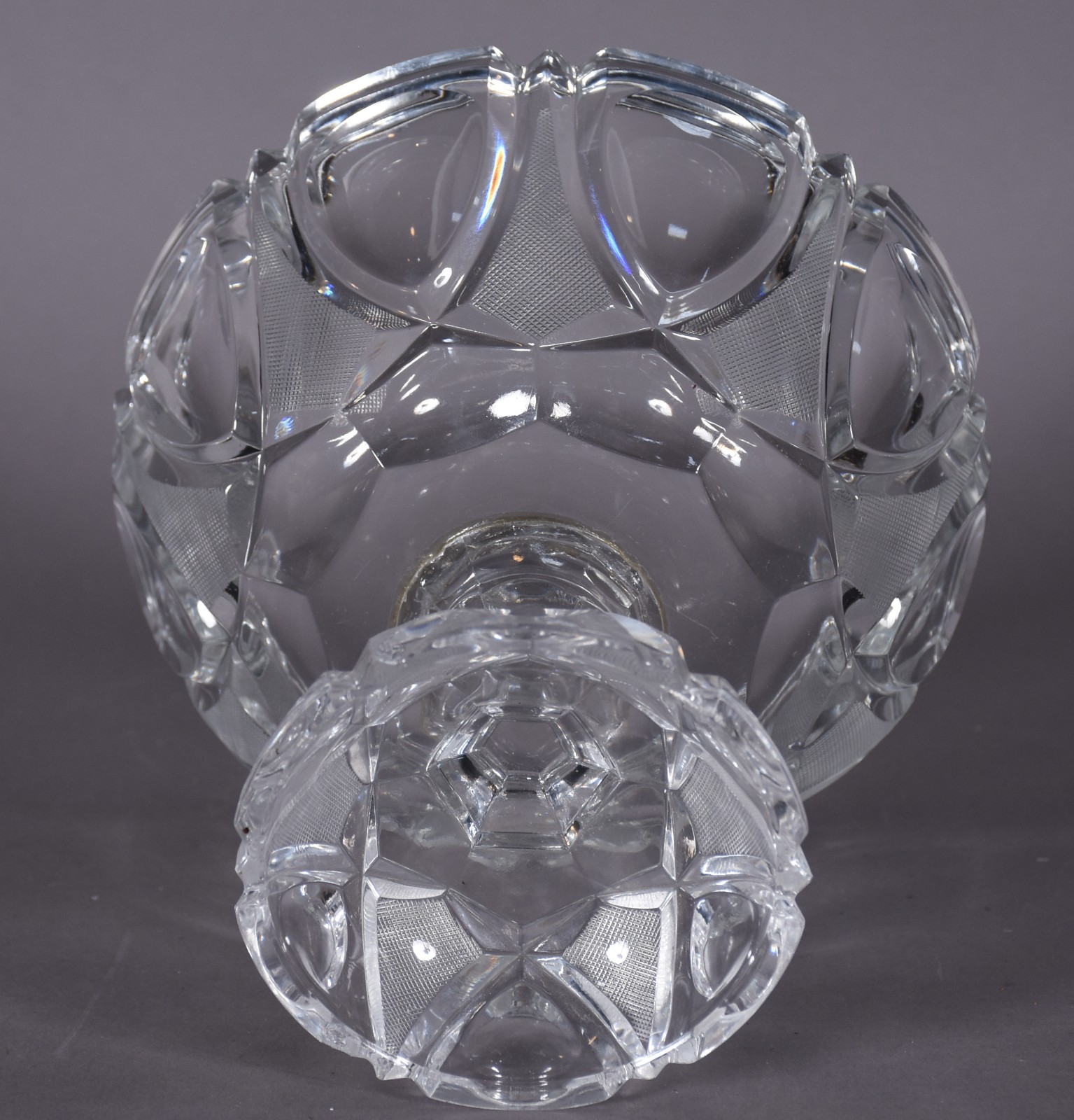 Fruteira de cristal lapidado. - foto 3 de 4