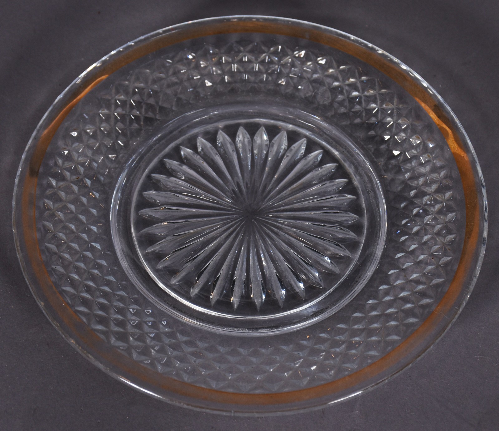 Compoteria com presentoir de cristal lapidação "bico de jaca" com... - foto 5 de 6