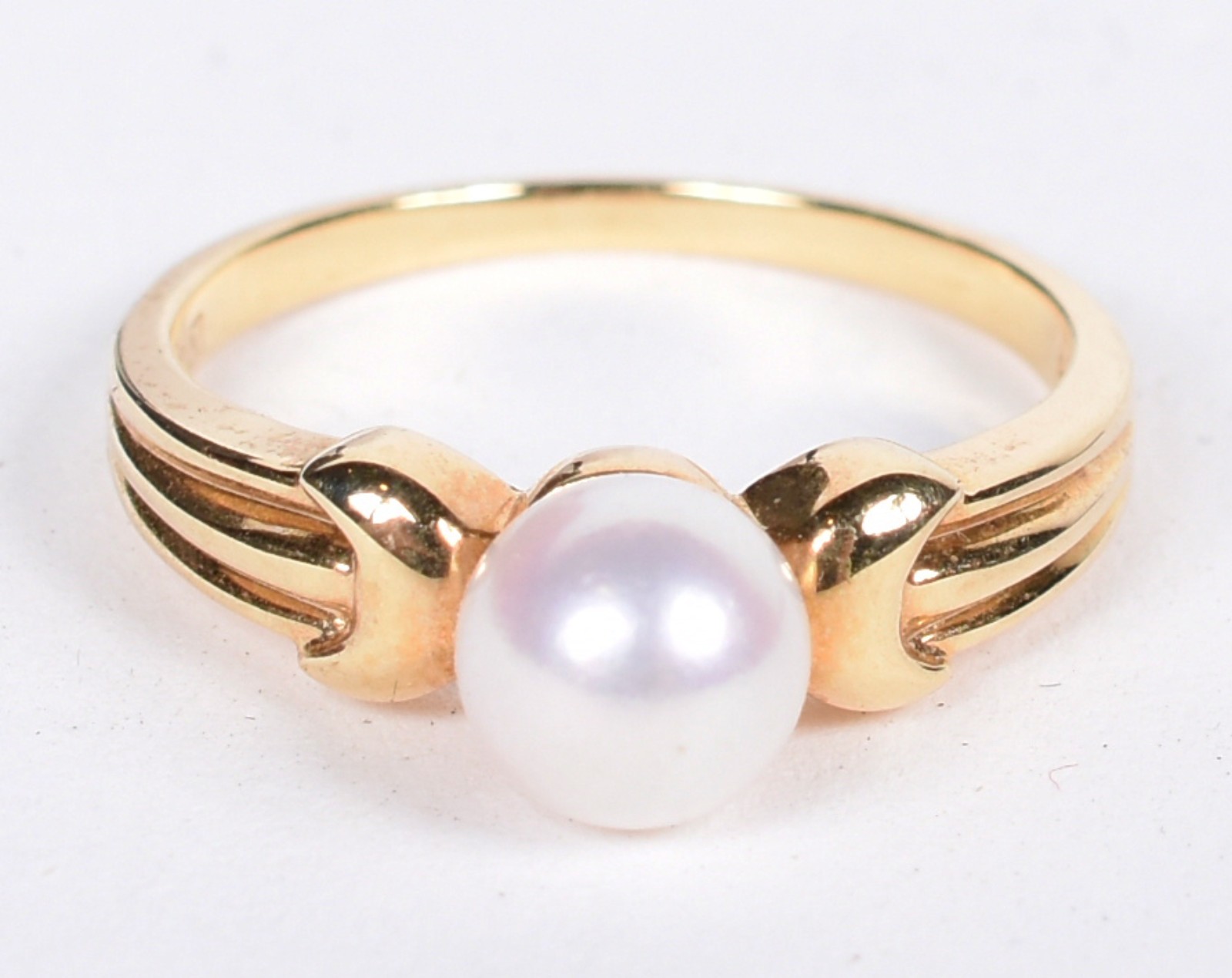 Anel de ouro 18k contraste 750 com uma perola, aro 15 (Por motivos de... - foto 2 de 5