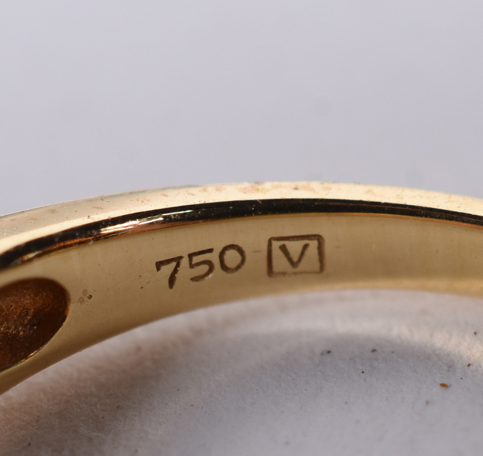 Anel de ouro 18k contraste 750 com uma perola, aro 15 (Por motivos de... - foto 5 de 5