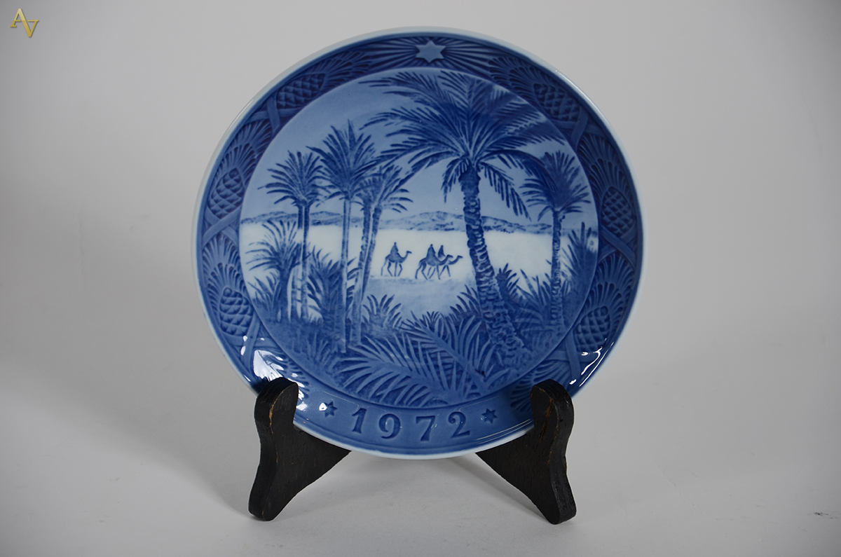 ROYAL COPENHAGEN. Prato de parede em porcelana dinamarquesa... - foto 1 de 2