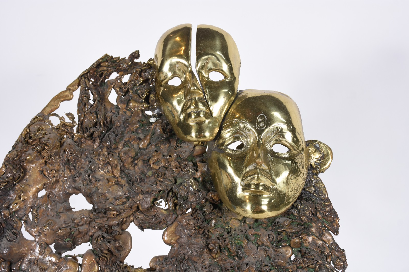 Escultura de bronze, base de mármore. - foto 4 de 5