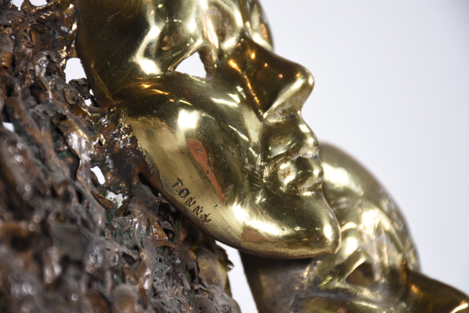 Escultura de bronze, base de mármore. - foto 5 de 5