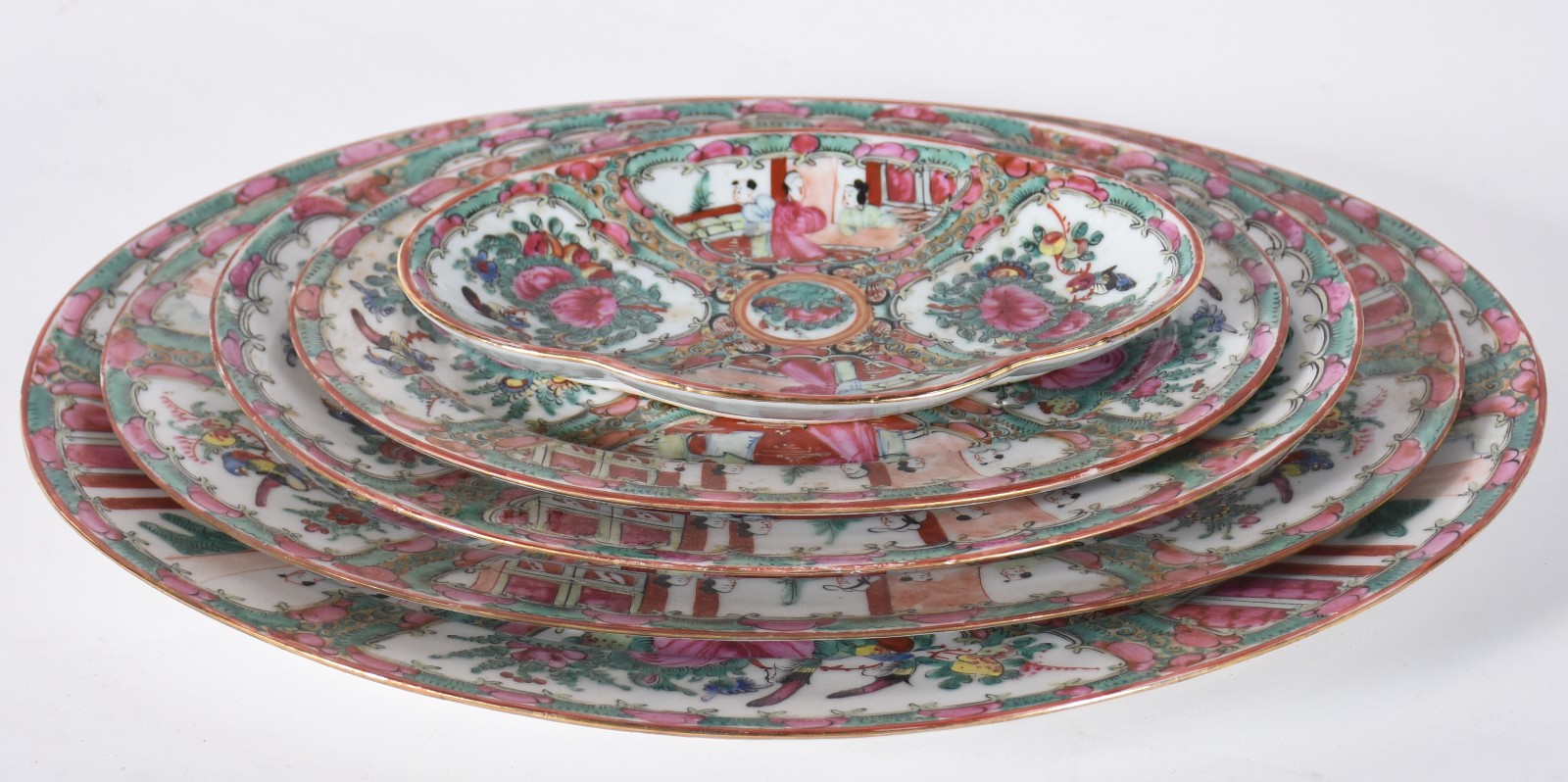 Aparelho de jantar de porcelana chinesa decorado em tons de rosa e... - foto 3 de 8