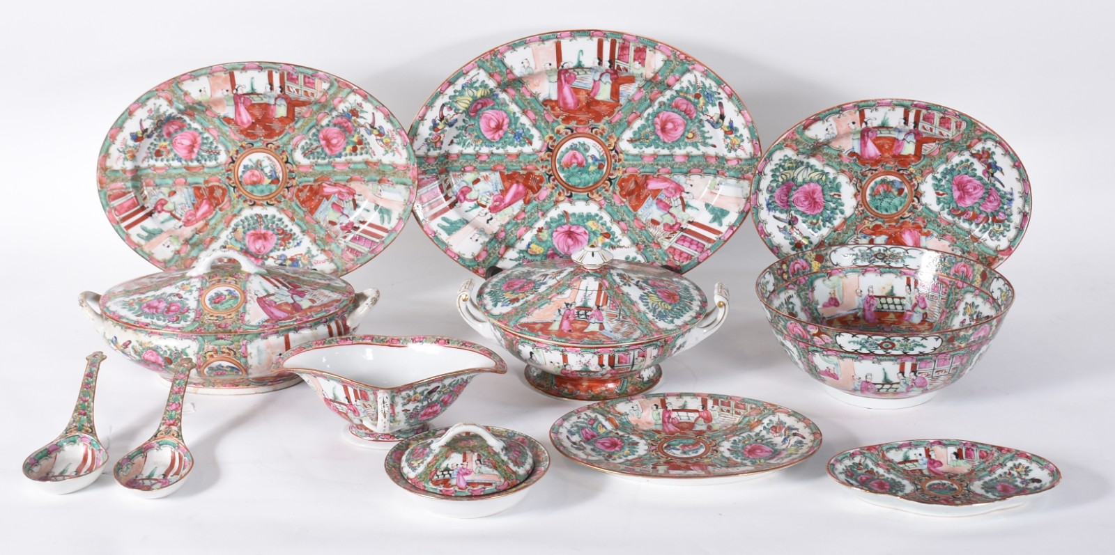 Aparelho de jantar de porcelana chinesa decorado em tons de rosa e... - foto 4 de 8