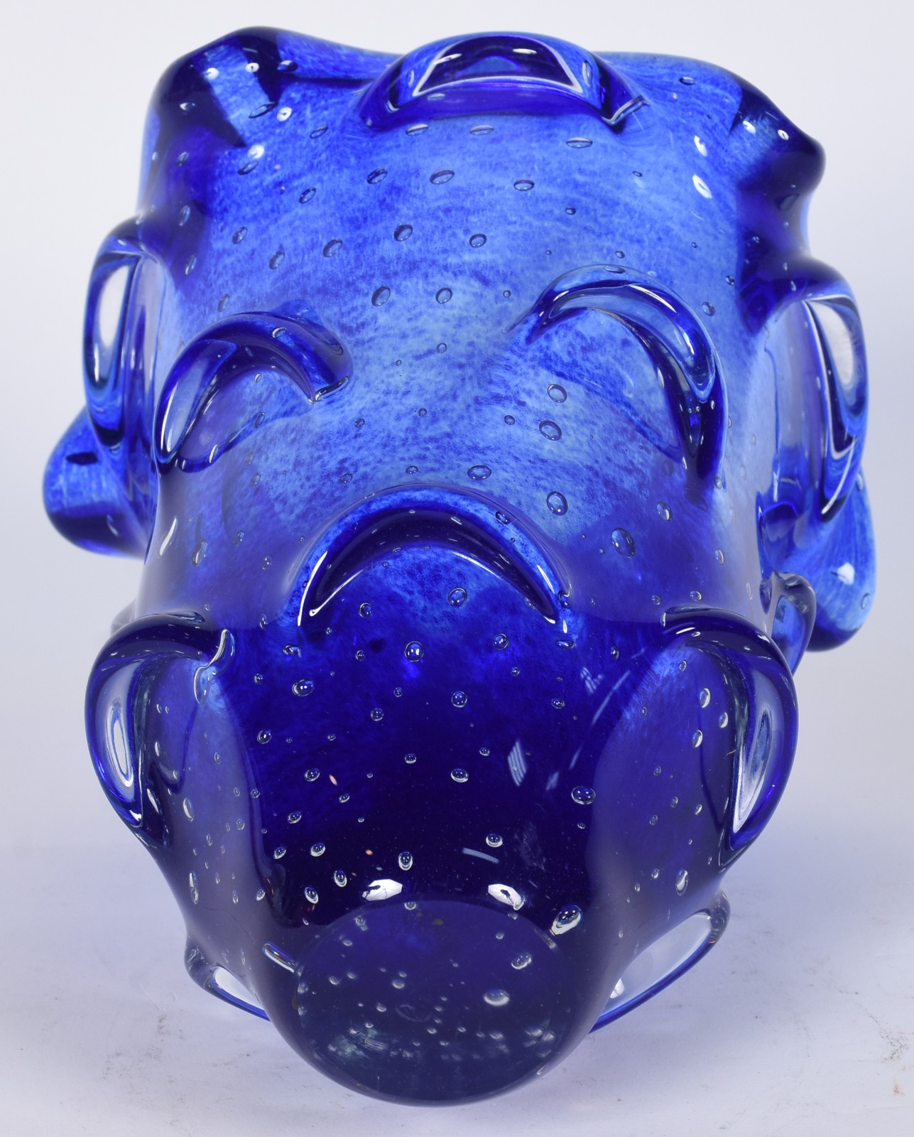 Vaso de vidro decorativo na cor azul. - foto 3 de 3