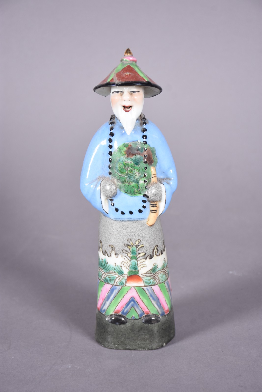 Diversas peças orientais, sendo: escultura de porcelana representando... - foto 3 de 11
