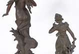 Auguste Moreau (1834-1917),  - Duas esculturas de petit bronze representando damas. placas com os dizeres "Frisson de Mai" - Par Aug. Moreau"/ " Le chant Du Printemps" com selo de f