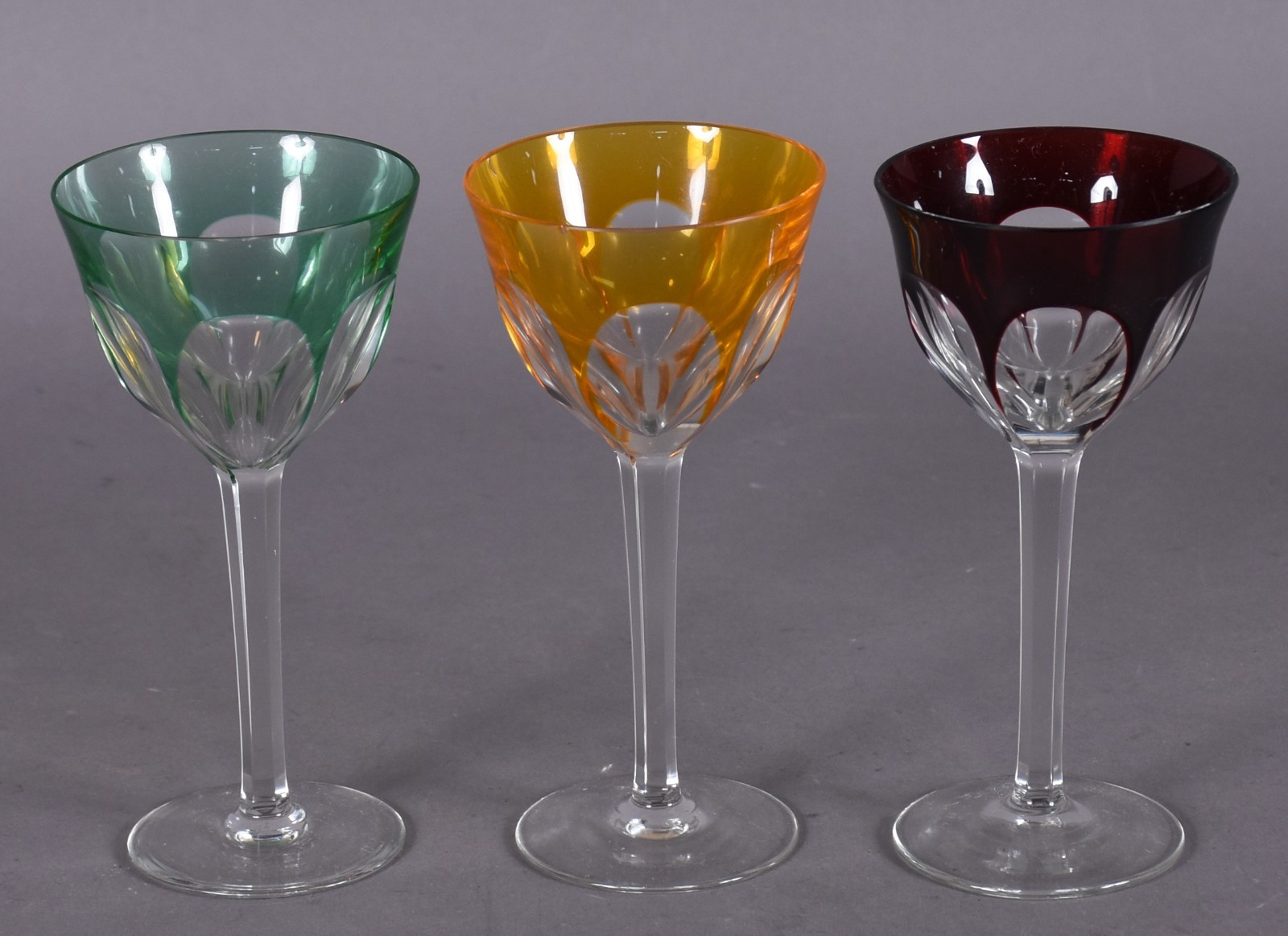 Seis cálices para vinho de cristal doublé em diversas cores... - foto 2 de 4