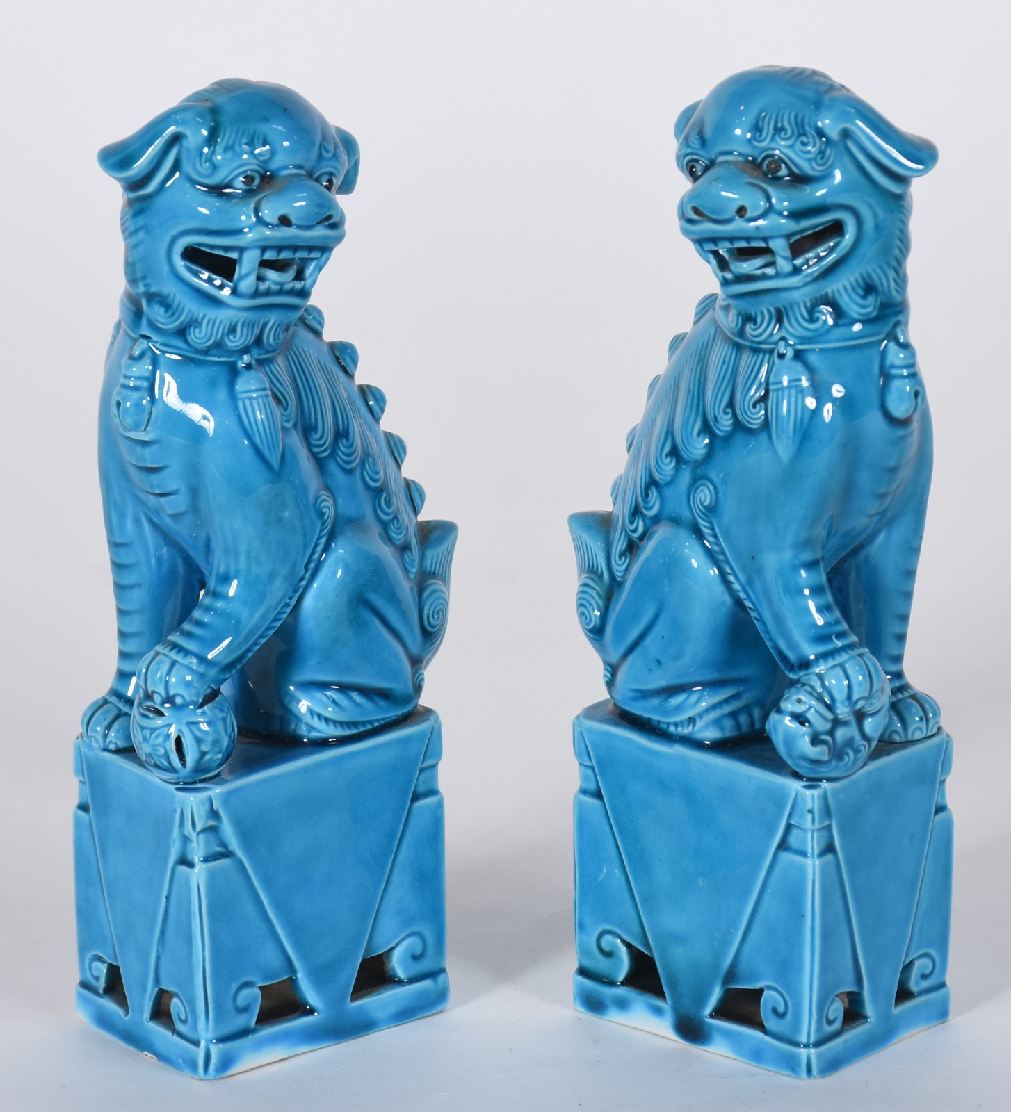 Par de cães de fó de porcelana oriental azul turquesa. - foto 3 de 6