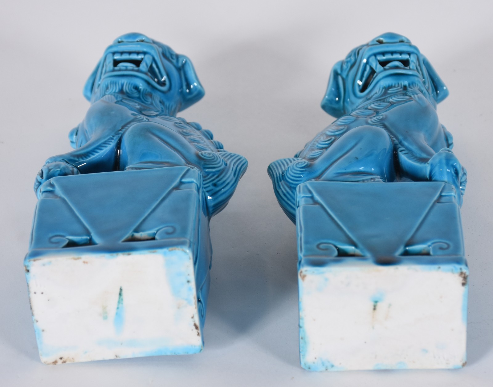 Par de cães de fó de porcelana oriental azul turquesa. - foto 6 de 6
