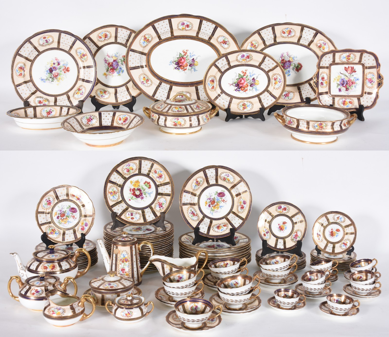 Aparelho de jantar, chá e café de porcelana inglesa Paragon... - foto 1 de 11