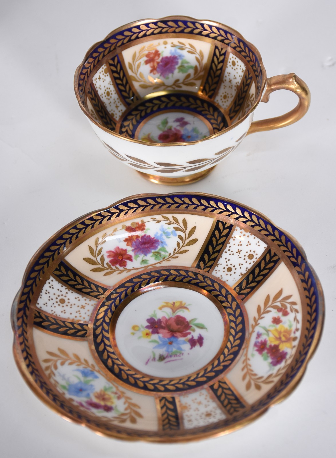 Aparelho de jantar, chá e café de porcelana inglesa Paragon... - foto 7 de 11