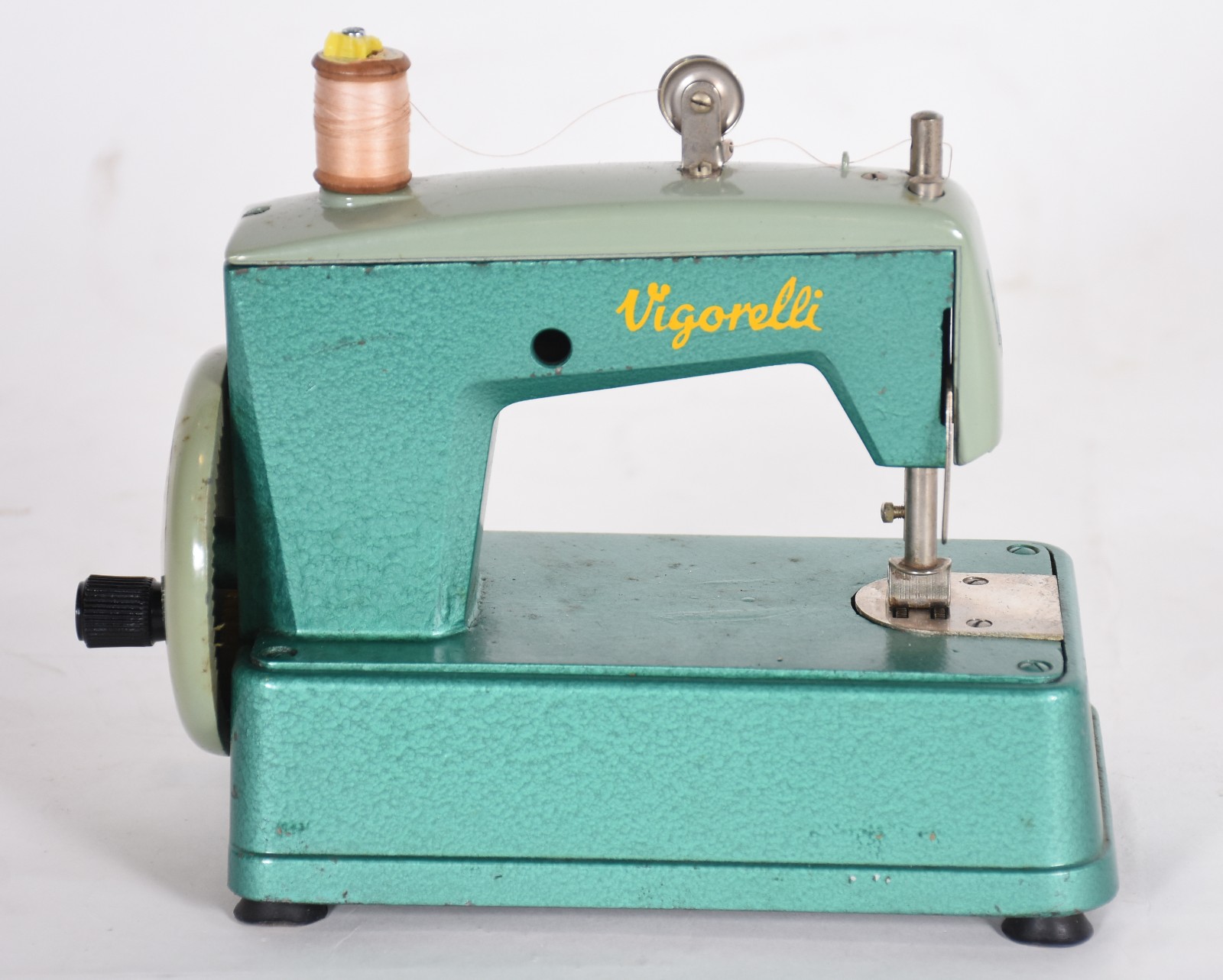 Miniatura de máquina de costura, marca Vigorelli. - foto 3 de 8