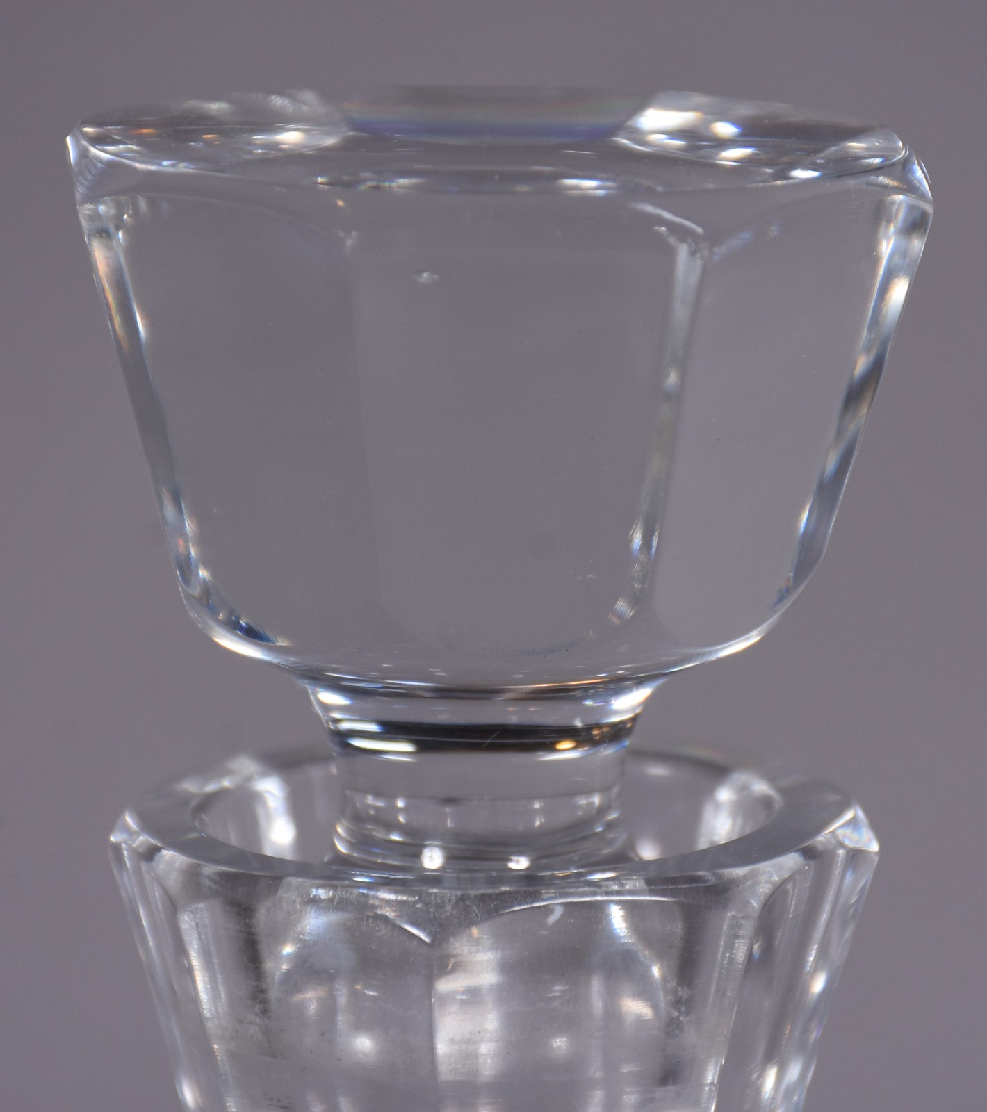 Garrafa de cristal português lapidado. - foto 3 de 7