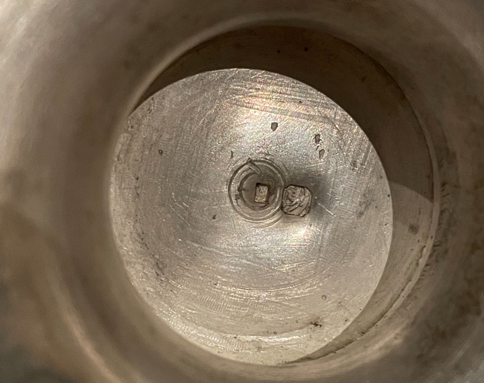 Conjunto de prata portuguesa contraste Águia, composto de dois bules... - foto 8 de 8