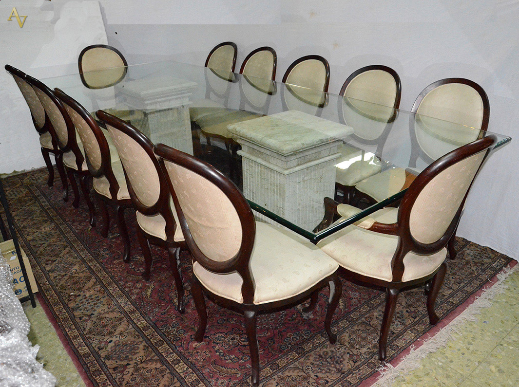 Mesa de jantar com tampo de cristal belga bisotado ( med. 1.35 x 3.20...