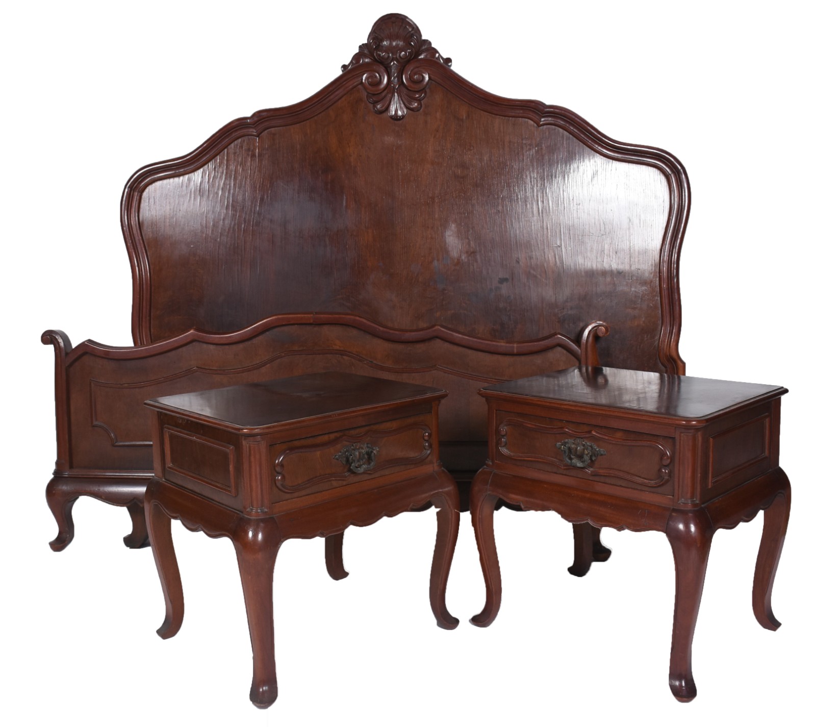 Conjunto de cama de casal e par de mesinhas de cabeceira de madeira... - foto 1 de 9