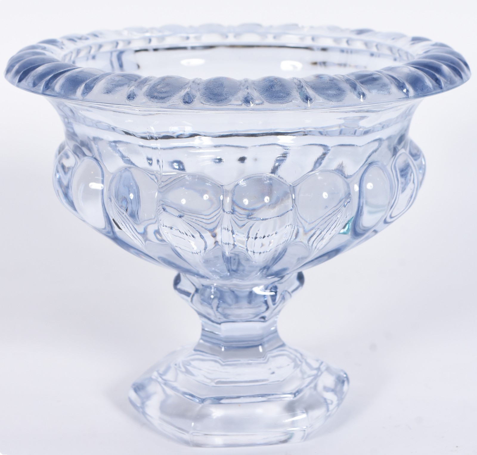 Fruteira de demi cristal na cor azul. - foto 1 de 2