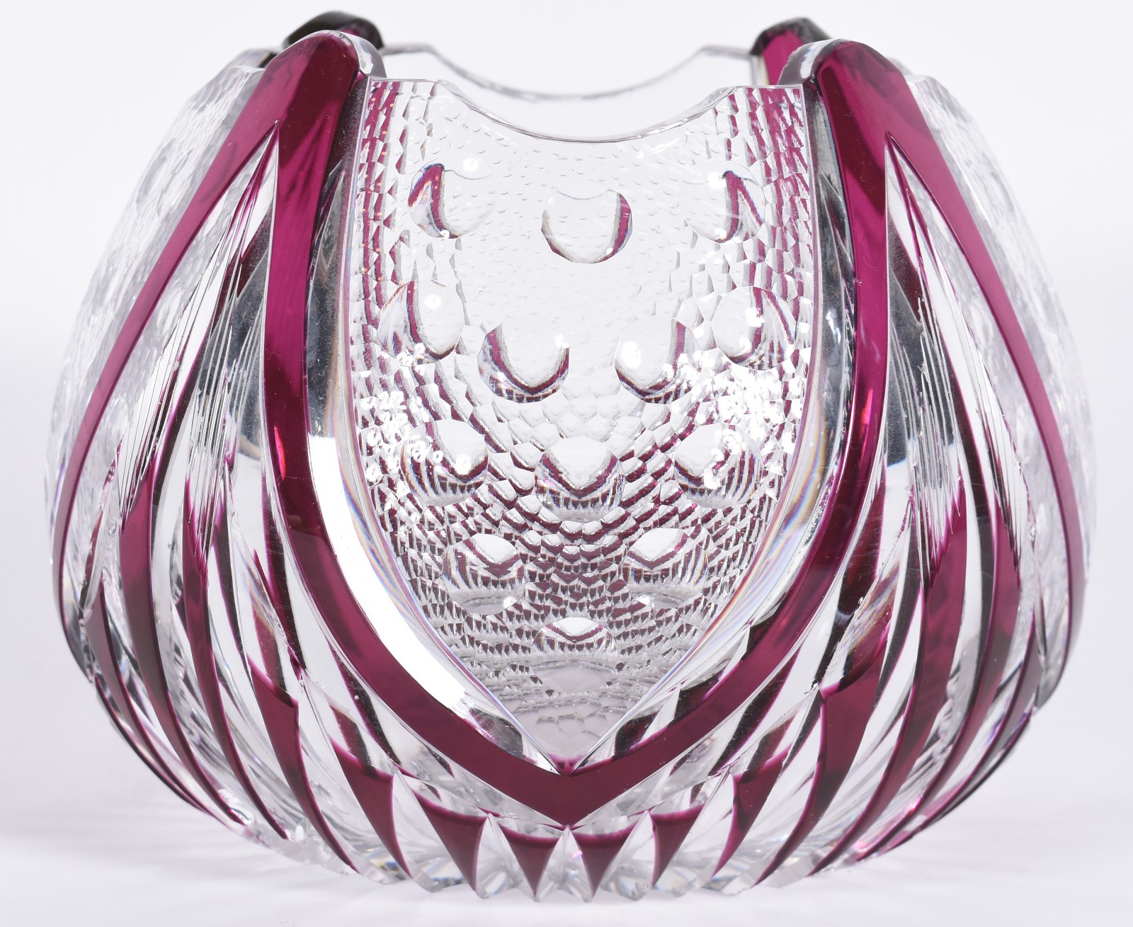Bowl de cristal doublé rubi lapidado, borda recortada, mínimos... - foto 2 de 4