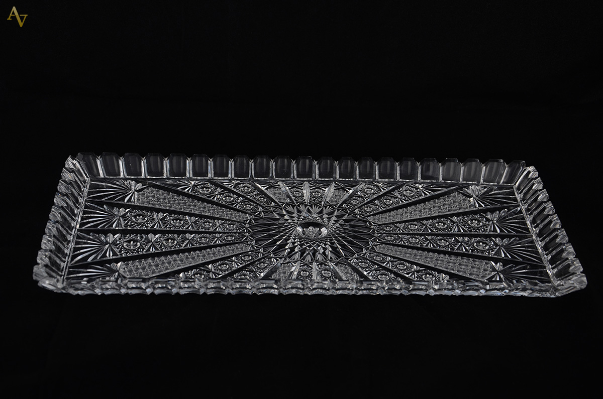 Travessa de cristal tcheco lapidado med.40 x 17 cm.