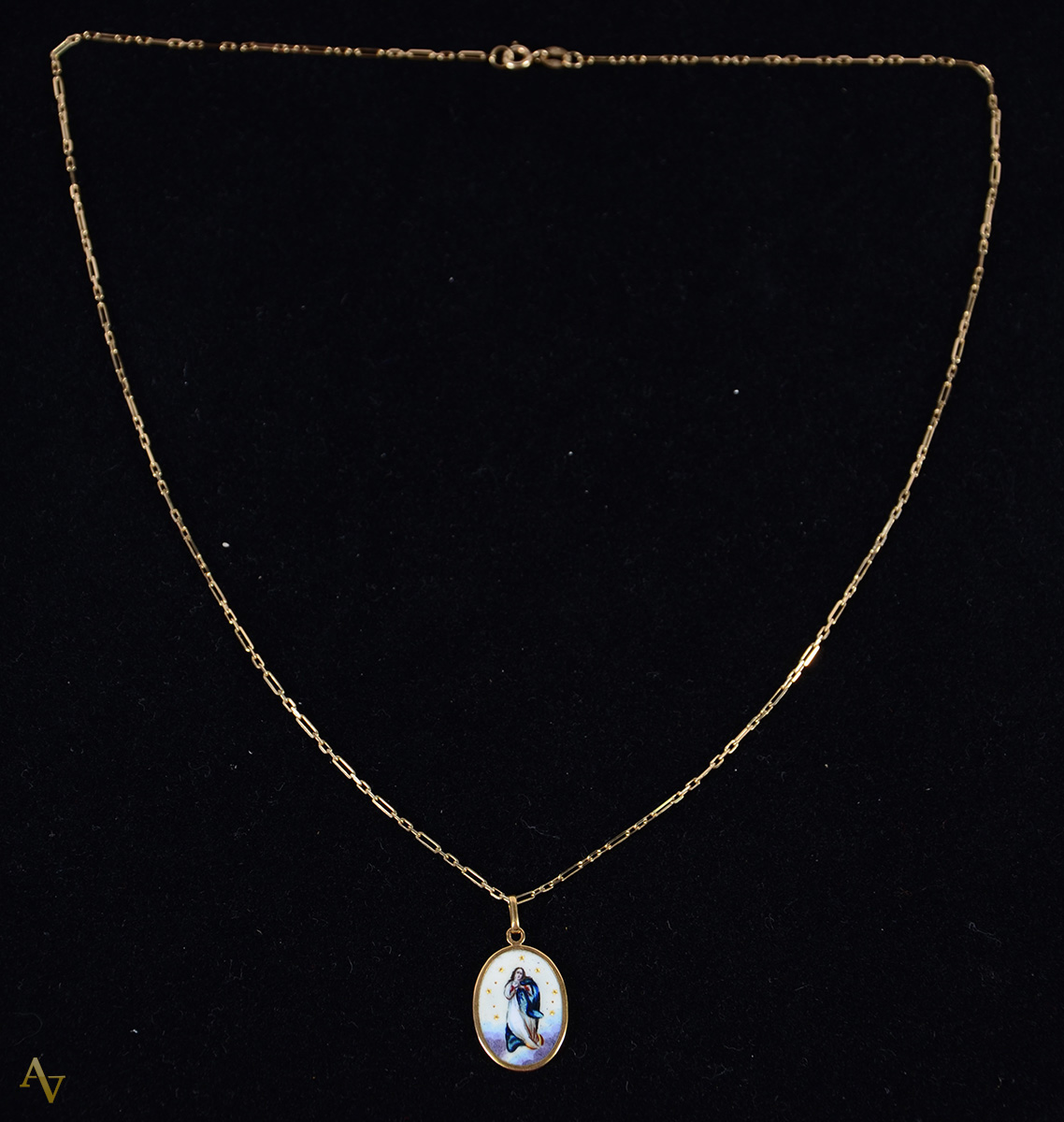 Colar de ouro amarelo com pingente de Nossa Senhora da Conceição... - foto 1 de 2
