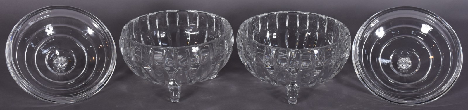 Par de compoteiras de vidro decorativo redondas. - foto 2 de 3