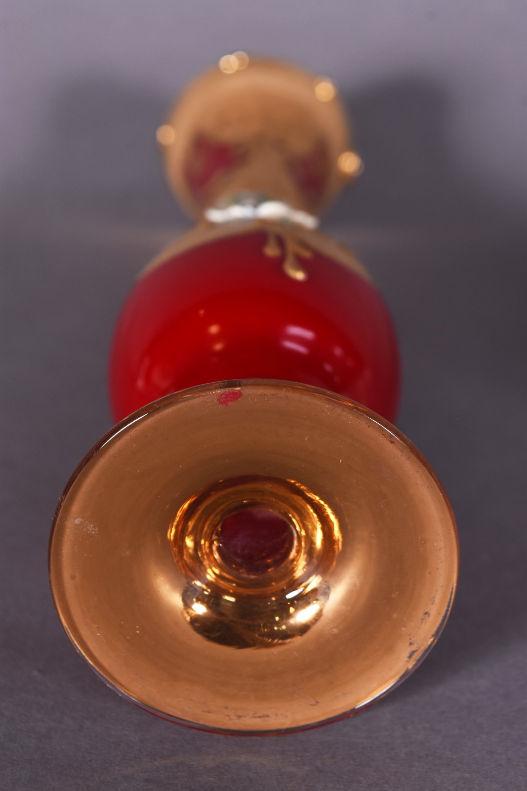 Vaso solifleur de murano na cor rubi e 6 copinhos para licor... - foto 6 de 8