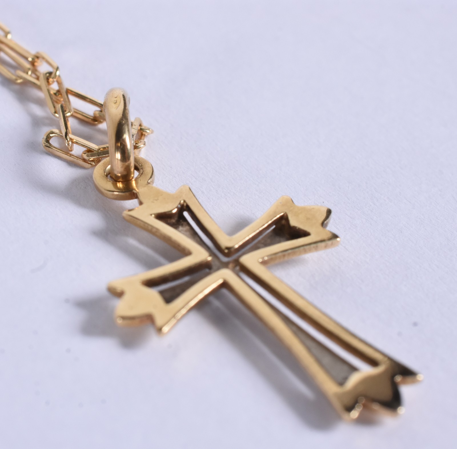 Cordão de ouro 18 k, contraste 750 com crucifixo de ouro branco e... - foto 6 de 6